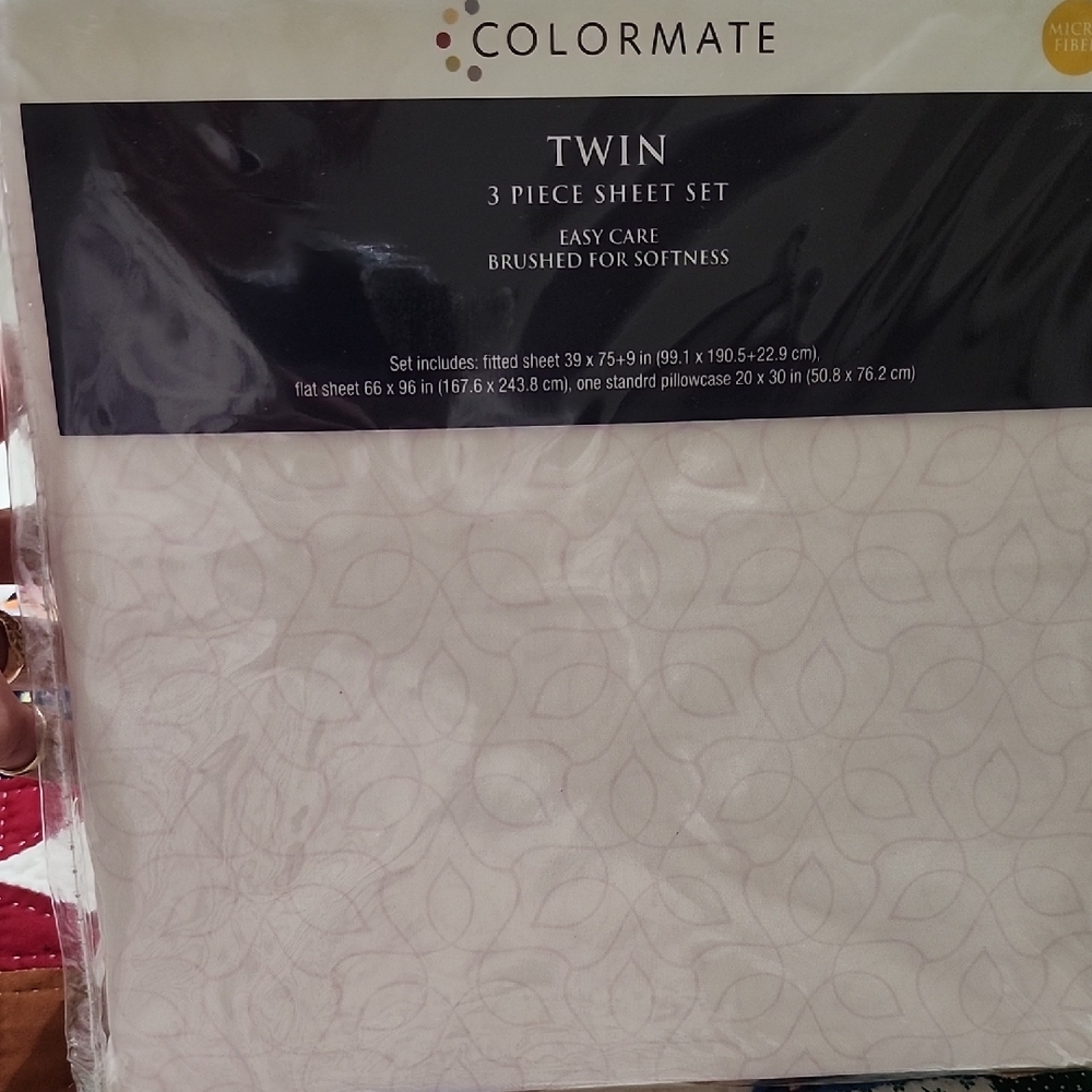Twin Size Sheet Set